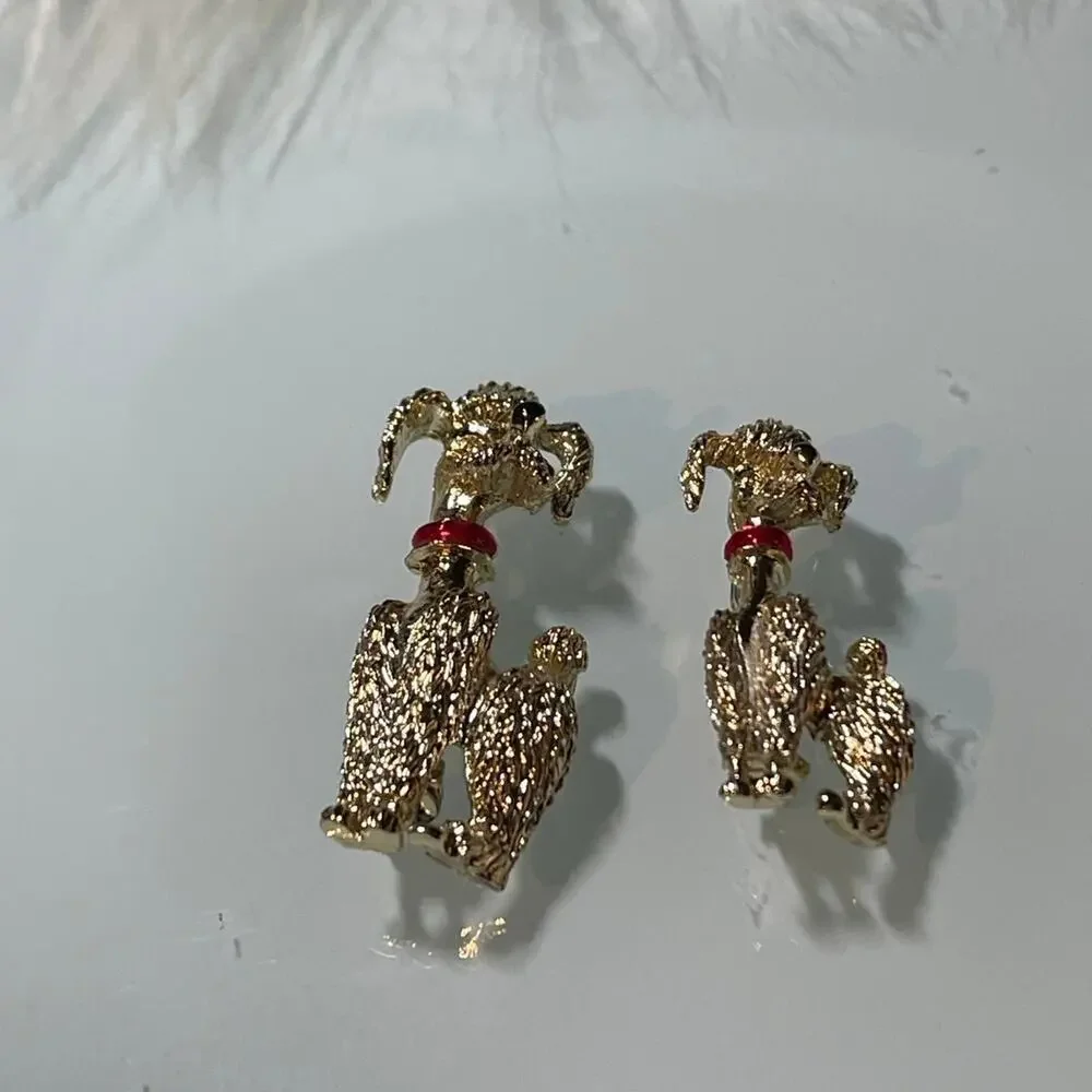 Vintage Poodle brooch pins gold x2